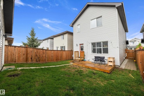 15927 13 Avenue Sw, Edmonton, AB - Outdoor