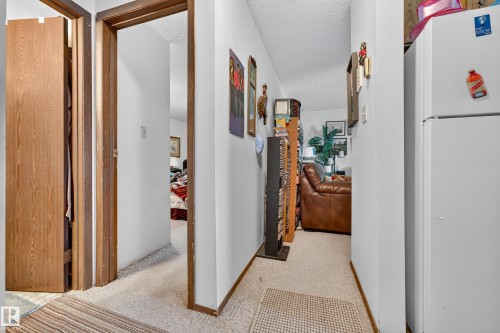 Image quality insufficient for description - #206 10842 107 St Nw, Edmonton, AB - Indoor Photo Showing Other Room