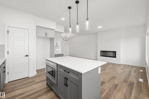 17623 7 Street Ne, Edmonton, AB - Indoor Photo Showing Other Room