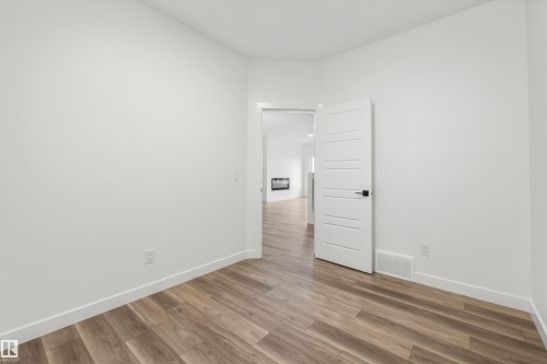 17623 7 Street Ne, Edmonton, AB - Indoor Photo Showing Other Room