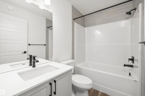 17623 7 Street Ne, Edmonton, AB - Indoor Photo Showing Bathroom