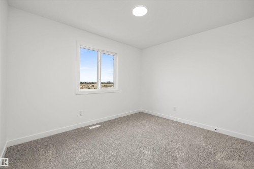 17623 7 Street Ne, Edmonton, AB - Indoor Photo Showing Other Room