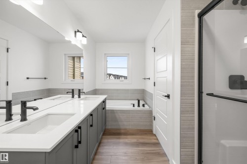 17623 7 Street Ne, Edmonton, AB - Indoor