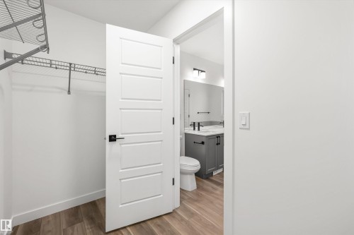 17623 7 Street Ne, Edmonton, AB - Indoor