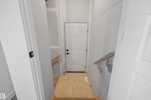 17623 7 Street Ne, Edmonton, AB - Indoor Photo Showing Other Room