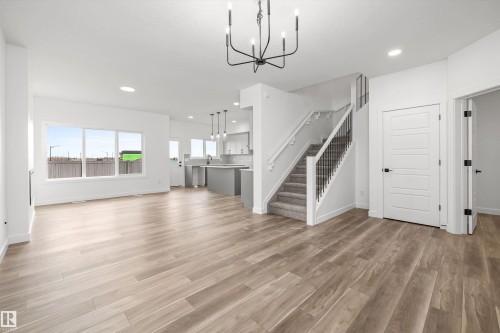 17623 7 Street Ne, Edmonton, AB - Indoor Photo Showing Other Room