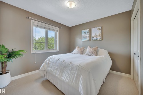 2289 Austin Way Sw, Edmonton, AB - Indoor Photo Showing Bedroom