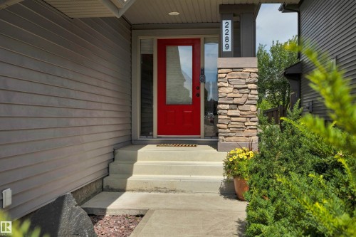 2289 Austin Way Sw, Edmonton, AB - Outdoor