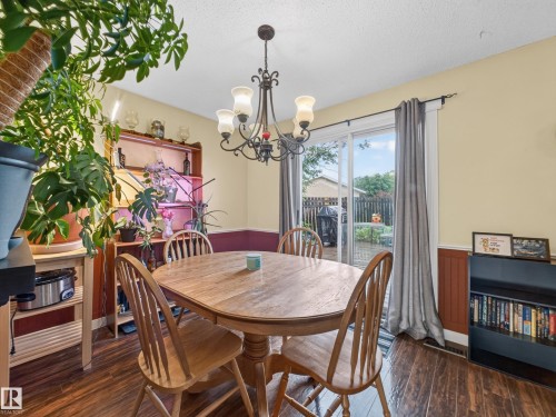 3503 42A Avenue Nw, Edmonton, AB - Indoor Photo Showing Dining Room