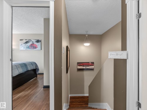 3503 42A Avenue Nw, Edmonton, AB - Indoor Photo Showing Other Room