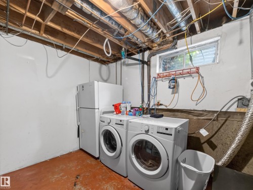 3503 42A Avenue Nw, Edmonton, AB - Indoor Photo Showing Laundry Room