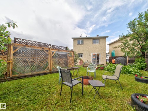 3503 42A Avenue Nw, Edmonton, AB - Outdoor