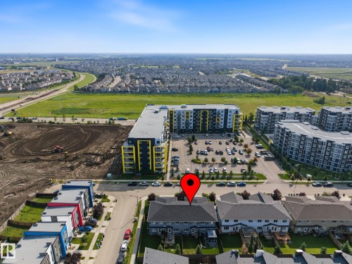 Aerial perspective showcasing residential neighborhood with varied housing styles - 1783 Keene Crescent Sw, Edmonton, AB - Outdoor With View