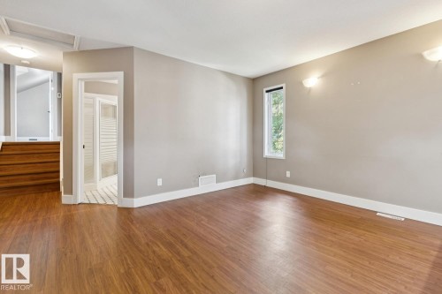 11603 Saskatchewan Drive Nw, Edmonton, AB - Indoor Photo Showing Other Room