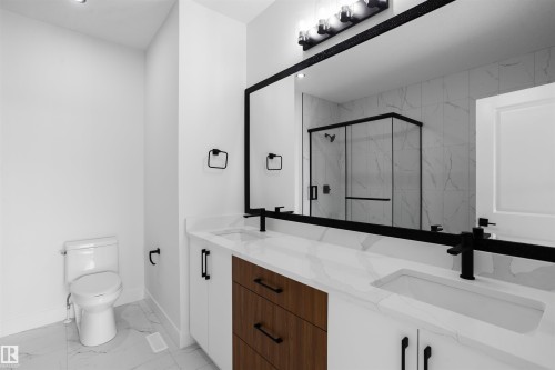 782 Bank Drive, Leduc, AB - Indoor Photo Showing Bathroom