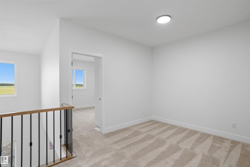 782 Bank Drive, Leduc, AB - Indoor Photo Showing Other Room