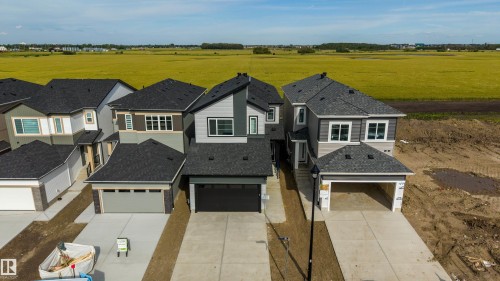 782 Bank Drive, Leduc, AB - Outdoor With Facade