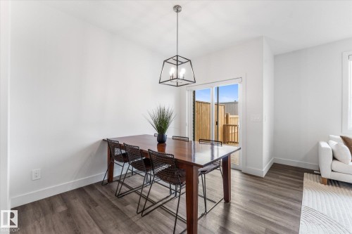 72 Spruce Gardens Crescent, Spruce Grove, AB - Indoor Photo Showing Dining Room