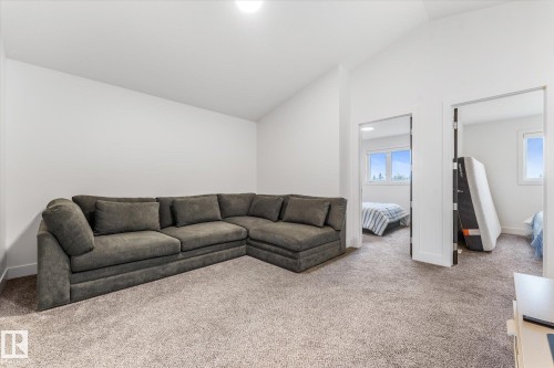 72 Spruce Gardens Crescent, Spruce Grove, AB - Indoor Photo Showing Living Room