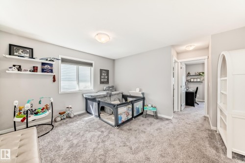 17207 64 Street Nw, Edmonton, AB - Indoor