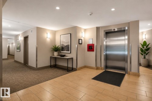 #303 10611 117 St Nw, Edmonton, AB - Indoor Photo Showing Other Room