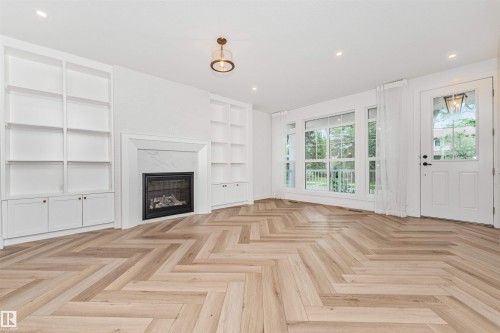 10439 144 Street Nw, Edmonton, AB - Indoor With Fireplace