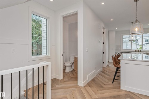 10439 144 Street Nw, Edmonton, AB - Indoor Photo Showing Other Room