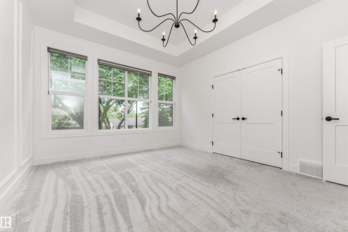 10439 144 Street Nw, Edmonton, AB - Indoor Photo Showing Other Room