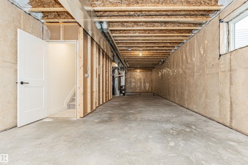10439 144 Street Nw, Edmonton, AB - Indoor Photo Showing Other Room