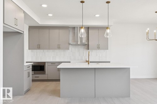 5033 Cawsey Link Sw, Edmonton, AB - Indoor Photo Showing Kitchen With Upgraded Kitchen