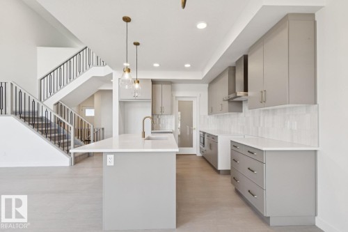 5033 Cawsey Link Sw, Edmonton, AB - Indoor Photo Showing Kitchen With Upgraded Kitchen
