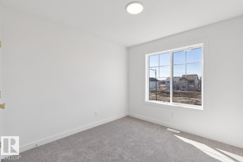 5033 Cawsey Link Sw, Edmonton, AB - Indoor Photo Showing Other Room