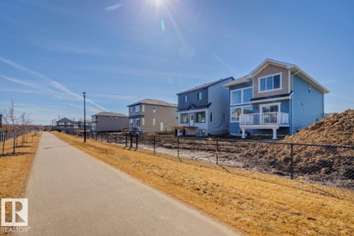 5033 Cawsey Link Sw, Edmonton, AB - Outdoor