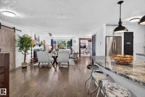 162 Mission Avenue, St. Albert, AB - Indoor