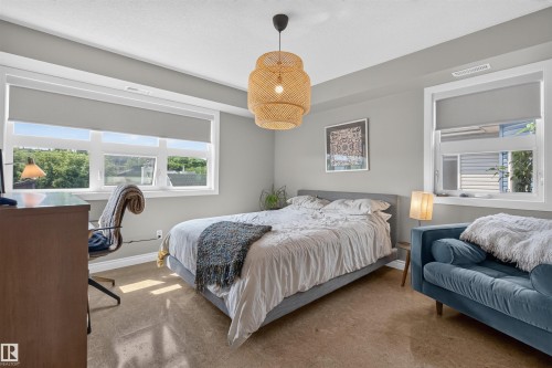 #301 9603 98 Av Nw, Edmonton, AB - Indoor Photo Showing Bedroom