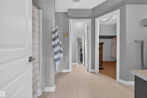 #301 9603 98 Av Nw, Edmonton, AB - Indoor Photo Showing Bathroom