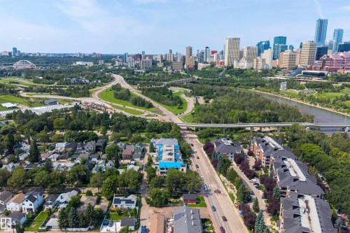 #301 9603 98 Av Nw, Edmonton, AB - Outdoor With View