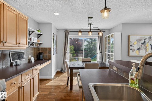 Kitchen - 21 Nash Close, St. Albert, AB - Indoor