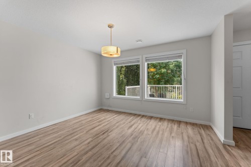11840 122 Street Nw, Edmonton, AB - Indoor Photo Showing Other Room