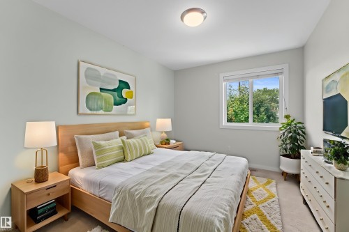 11840 122 Street Nw, Edmonton, AB - Indoor Photo Showing Bedroom