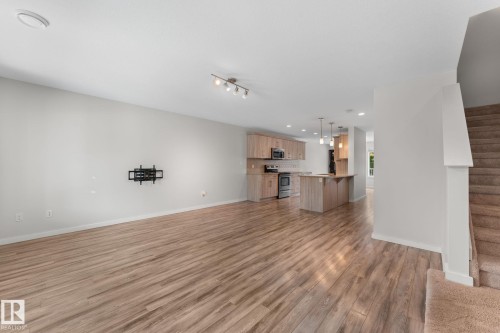 11840 122 Street Nw, Edmonton, AB - Indoor