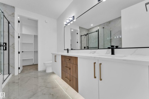 4303 36 Street, Beaumont, AB - Indoor Photo Showing Bathroom