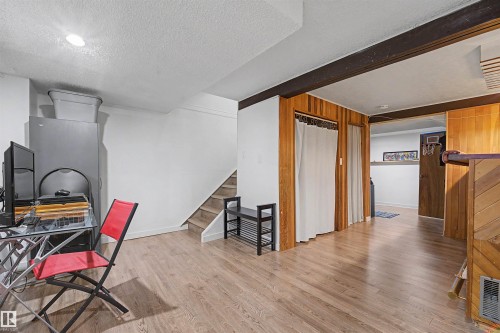 5420 146 Avenue Nw, Edmonton, AB - Indoor