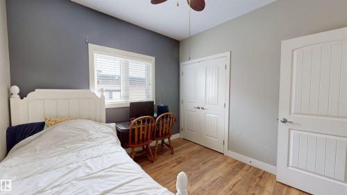 3809 52 Av, Drayton Valley, AB - Indoor Photo Showing Bedroom