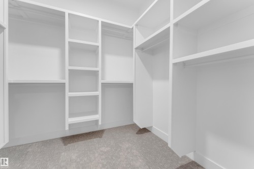 4607 18 Ave Sw Sw, Edmonton, AB - Indoor With Storage