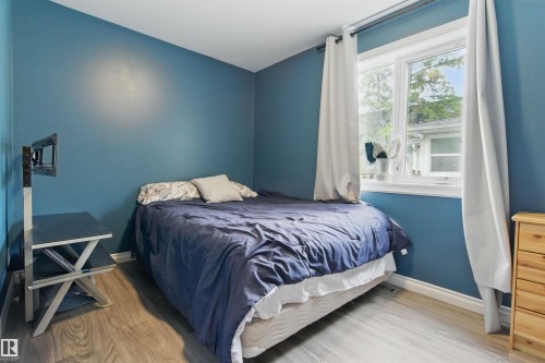 9716 160 Street Nw, Edmonton, AB - Indoor Photo Showing Bedroom
