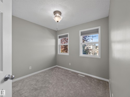 7835 Schmid Place Nw, Edmonton, AB - Indoor Photo Showing Other Room