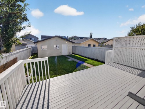 7835 Schmid Place Nw, Edmonton, AB - Outdoor