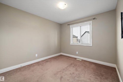 17332 6 Avenue Sw, Edmonton, AB - Indoor Photo Showing Other Room