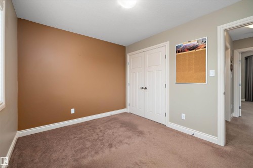 17332 6 Avenue Sw, Edmonton, AB - Indoor Photo Showing Other Room